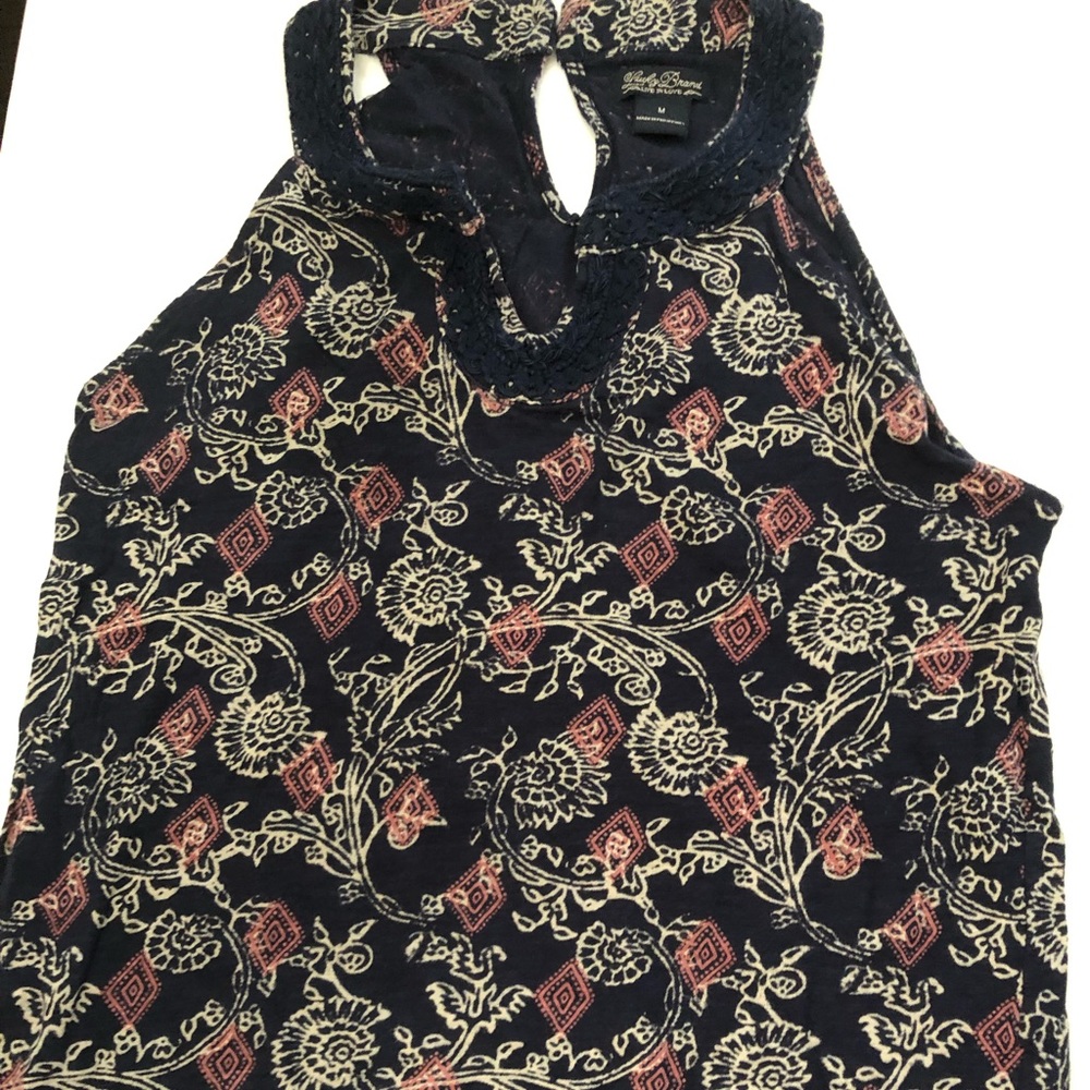 Blue Lucky brand sleeveless shirt